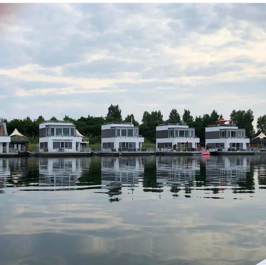 Hausboot Elandi Villa Bitterfeld-Wolfen Luaran gambar